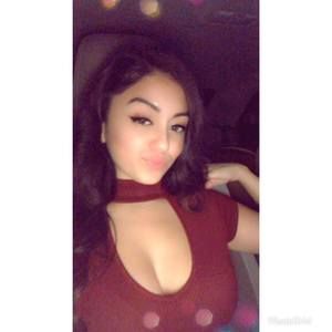 Meet your Posher, Zakiara